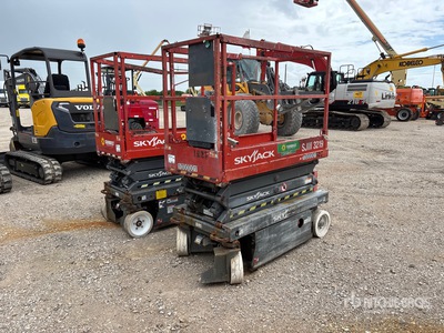 2015 Skyjack SJ 3219 Electric Scissor Lift