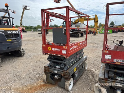 2016 Skyjack SJ 3219 Electric Scissor Lift
