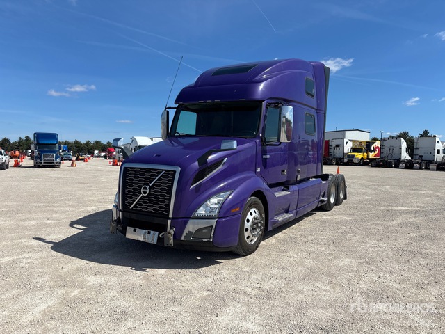 2019 Volvo VNL 6x4 T/A Sleeper Truck Tractor