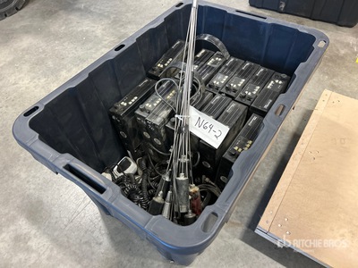 Quantity of (14) Motorola 2-Way أجهزة الراديو