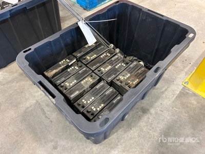 Quantity of (14) Motorola 2-Way أجهزة الراديو