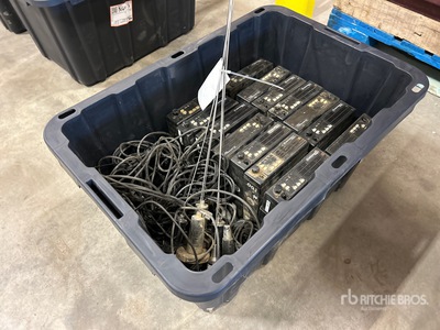 Quantity of (14) Motorola 2-Way أجهزة الراديو