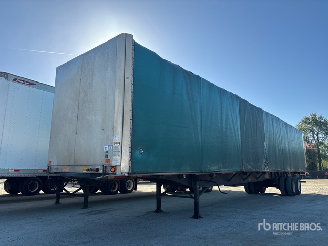 2017 Utility 53 ft Curtain Side Trailer