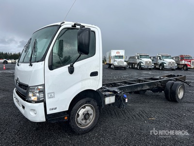 2018 Hino 195 4x2 Cabine et châssis