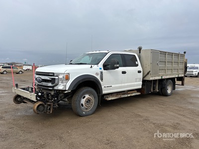 2020 Ford F-550 XLT 4x4 Crew Cab Flatbed Truck