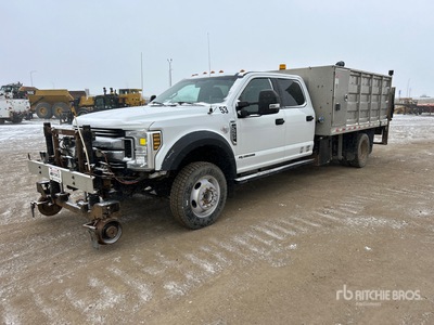 2019 Ford F-550 XLT 4x4 Crew Cab Hi-Rail Flatbed Truck