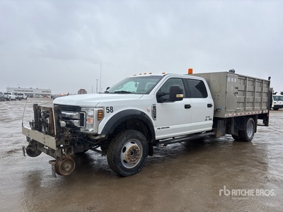 2019 Ford F-550 XLT 4x4 Crew Cab Flatbed Truck