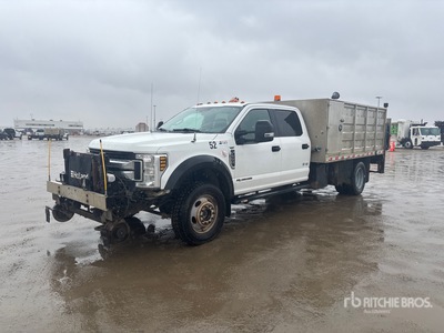 2019 Ford F-550 XLT 4x4 Crew Cab Rail Flatbed Truck