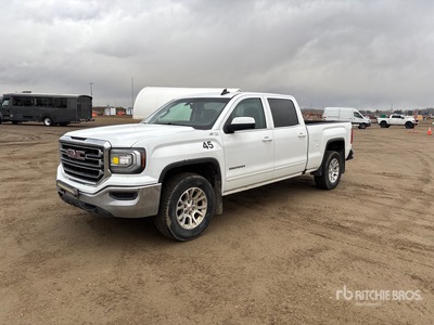 2018 GMC Sierra 1500 SLE 4x4 Crew Cab Pickup