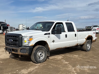 2012 Ford F-350 4x4 Crew Cab Pickup