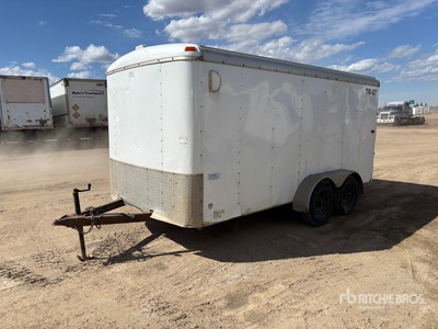 2013 TNT 14 ft T/A Enclosed Trailer