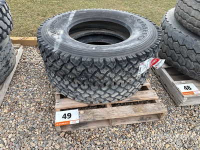 Quantity of (2) Kumho KMD36c 11R22.5 Tires (Unused)