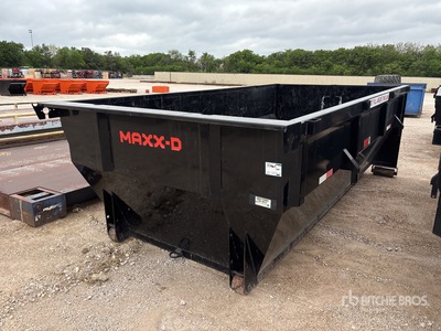 MaxxD 15 ft Contenedor de rodillo