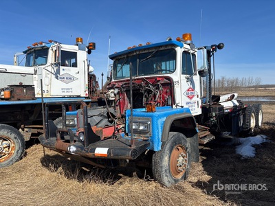1987 International Paystar 6x4 Winch Truck (Inoperable)