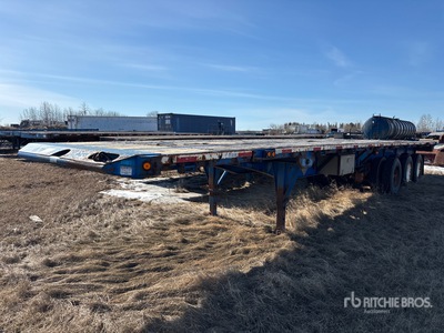 2001 Manac 48 ft Tri/A Flatbed Oilfield Trailer