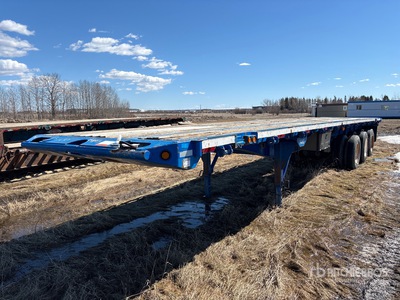 2001 Lode King 46 ft Tri/A Flatbed Oilfield Trailer