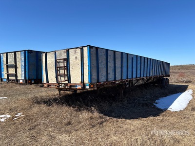 1997 Manac 48 ft T/A 48" wood sidewall Flatbed Trailer