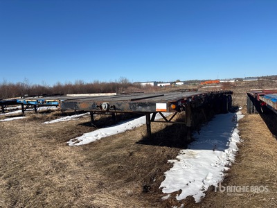 2004 Manac 52 ft Tri/A Flatbed Trailer