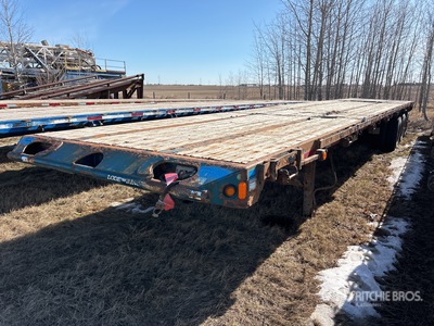 2007 Lode King 51 ft Tri/A Flatbed Trailer