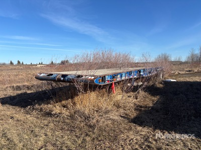 2004 Doepker 48 ft Tri/A Flatbed Oilfield Trailer