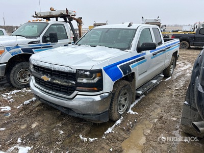 2018 Chevrolet Silverado 1500 4x4 Extended Cab Pick-up