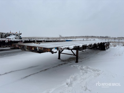 2011 Fontaine 53 ft Tri/A Flatbed Trailer