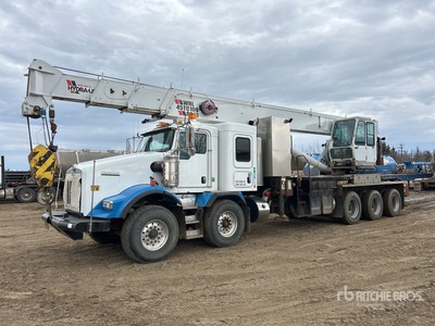 Weldco-Beales WHL45TC100 45 ton Straight Boom on 2015 Kenworth T800 10x6 Twin-Steer Sleeper Crane Truck