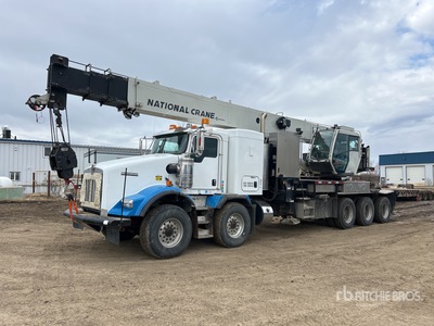 National NBT45TM 45 ton Straight Boom on 2015 Kenworth T800 10x6 Twin-Steer Sleeper Crane Truck