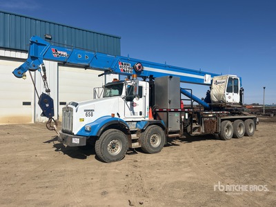 Weldon Beales WHL45TC100 45 ton Straight Boom on 2011 Kenworth T800 10x6 Twin-Steer mobiele kraan