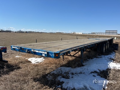 1999 Manac 32 ft Super B-Train Lead Flatbed Trailer