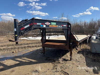 2012 Double A 30 ft Tri/A Remolque Portamaquinaria