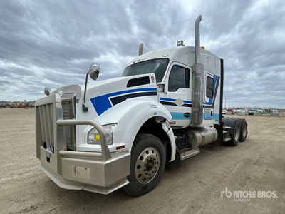 2015 Kenworth T880 6x4 Cabeza Tractora Cabina Dormitorio