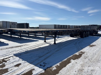 2004 Doepker 53 ft Tri/A Flatbed Trailer