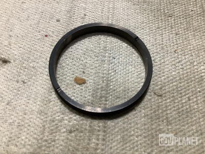 (138) RDECOM 12282307 Externally Threaded Rings