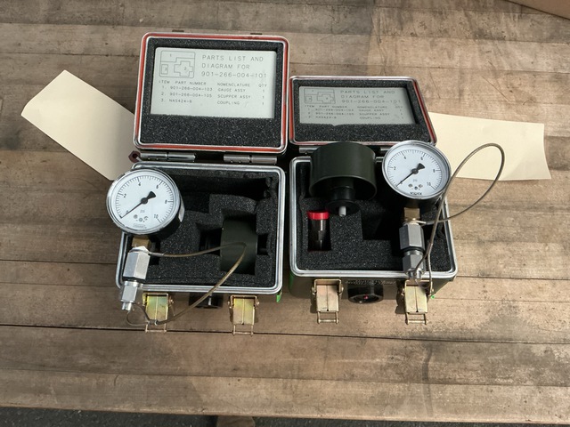 (2) Fore Machine 901-266-004-101 Fuel Pressure Gauge Sets