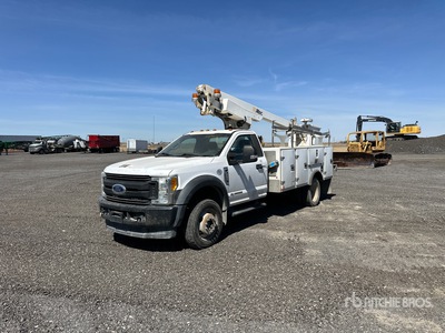 2017 Altec AT200 30 ft on 2017 Ford F-550 XL 4x4 Cable Placer Bucket Truck