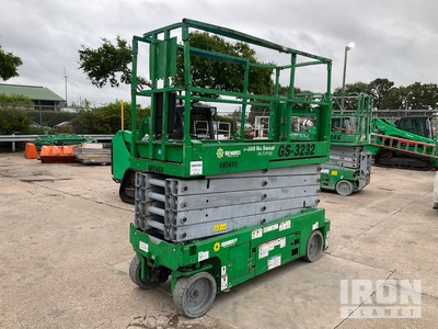 2015 Genie GS3232 Electric Scissor Lift