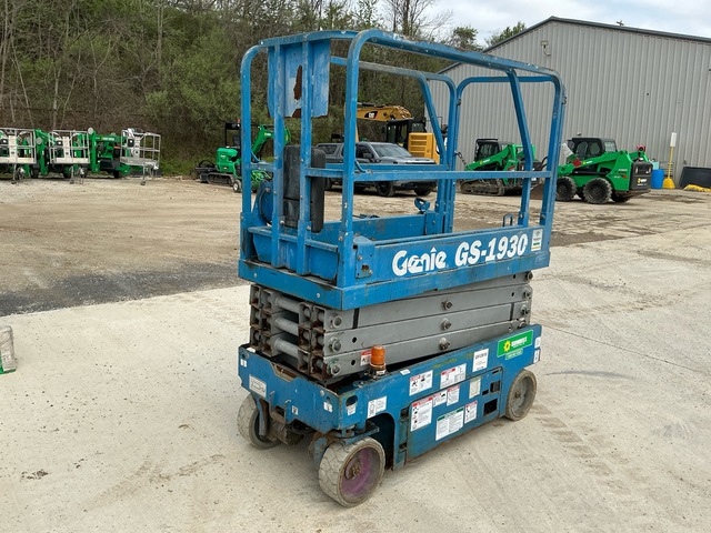 2016 Genie GS-1930 Electric Scissor Lift