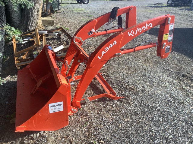 Kubota LA344S Front Loader Attachment