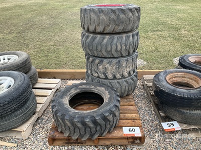 Quantity of (5) 12-16.5 Skid Steer إطارات المعدات - Fits Bobcat S250