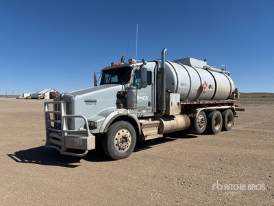 2013 Kenworth T800 Camión-cisterna