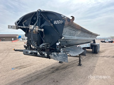 2005 Smithco S2-41-34 35 ft Tri/A Side Dump Trailer