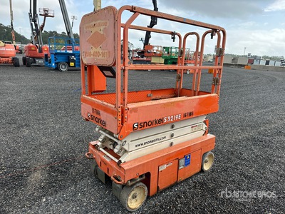 2016 Snorkel S3219E Electric Scissor Lift