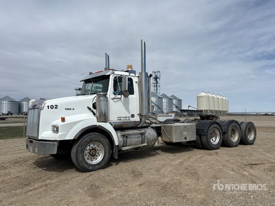 2006 Western Star 4900 8x6 Tri/A Day Cab Truck Tractor