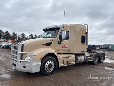 2020 Peterbilt 579 6x4 Cabeza Tractora Cabina Dormitorio (Inoperable)