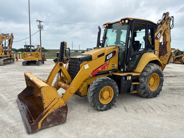 2020 Cat 420F2ST 4x4 Backhoe Loader 2020 Cat 420F2ST 4x4 Backhoe Loader