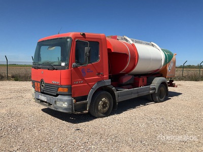 1999 Mercedes-Benz Atego 1217 4x2 Kraftstoff-Tankwagen