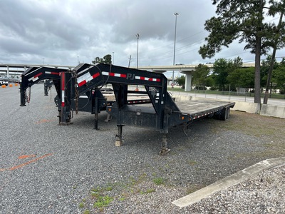 2012 PJ Trailers 40 ft T/A Gooseneck Remolque caja abierta