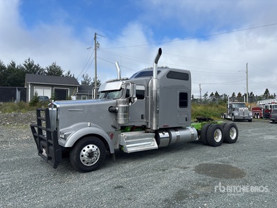 2024 Kenworth W900 6x4 Cabina con cuccetta per trattore stradale
