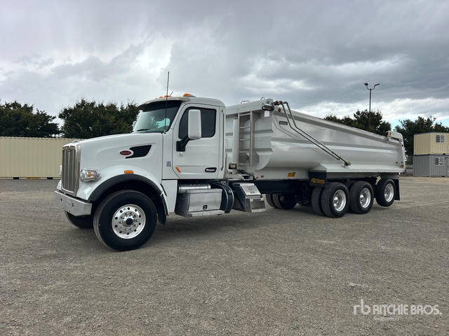 2019 Peterbilt 567 6x4 Tri/A Dump Truck